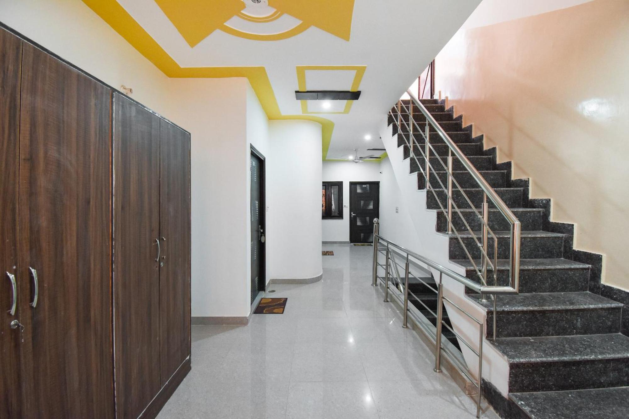 Hotel O Chandigarh Inn Bagian luar foto